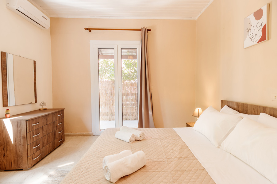 Ferienhaus Alexandros A - Erstes Schlafzimmer