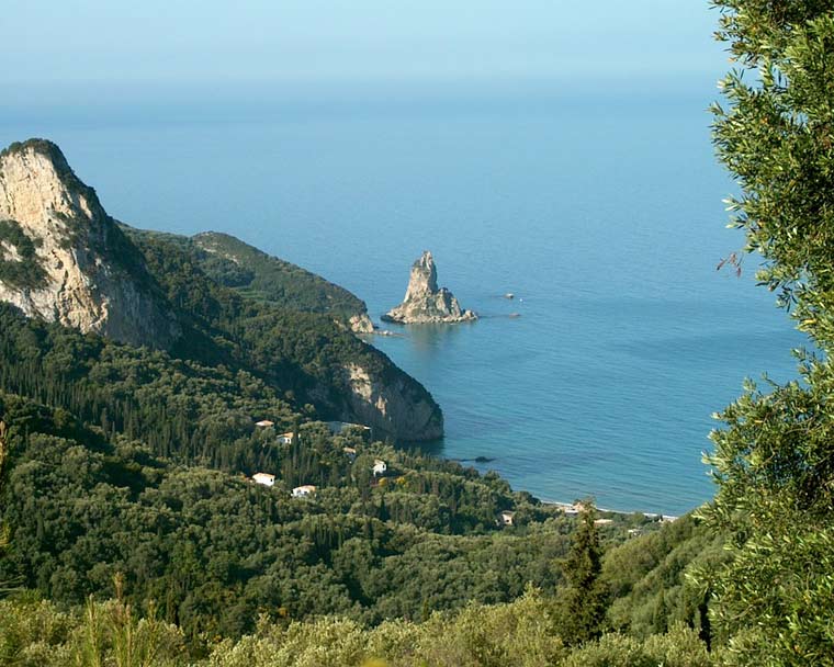 Agios-Gordios-von-oben