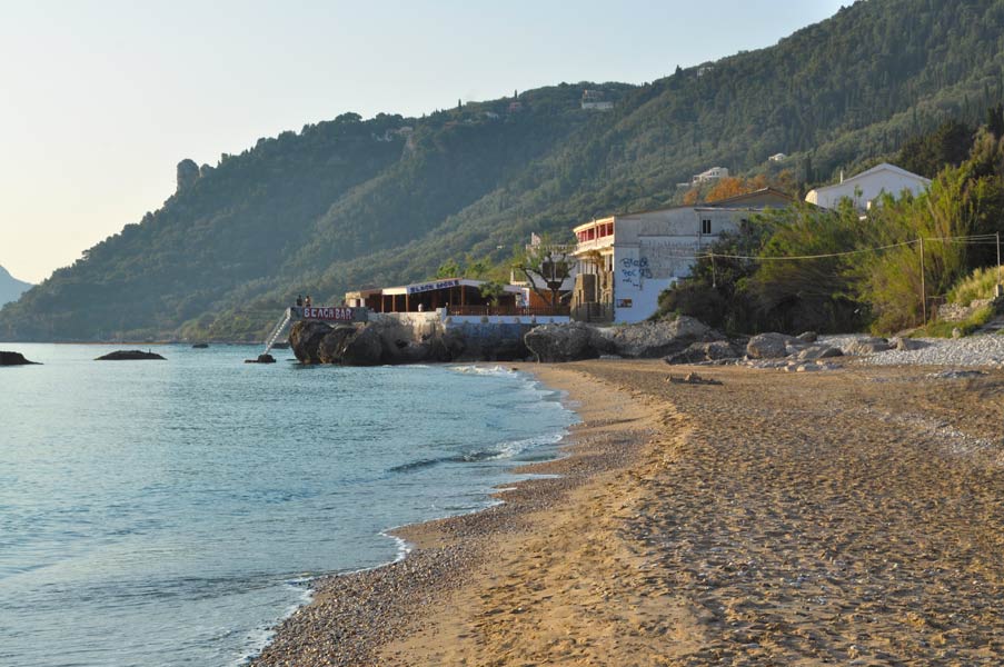 Strand vor den Ferienhäusern "Ritsa" und "Tsanta"