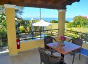 Kleines Ferienhaus am Strand Filippos